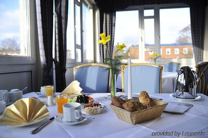 Hotel Godewind Rostock Buitenkant foto